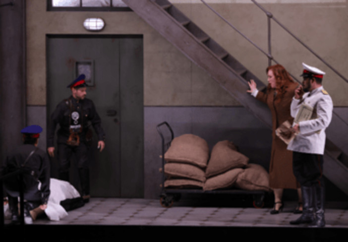 Teatro alla Scala, per la Prima biglietti fino a 3.200 euro: incassi record a circa 3 mln Teatro alla Scala, per la Prima biglietti fino a 3.200 euro: incassi record a circa 3 mln