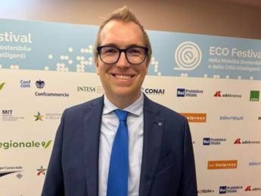 Sostenibilità, La Rovere (Amazon): "Da Ai a packaging, ecco il nostro ecosistema virtuoso" Sostenibilità, La Rovere (Amazon): "Da Ai a packaging, ecco il nostro ecosistema virtuoso"