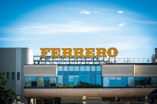 Ferrero, siglato accordo con i sindacati sul Premio Legato a Obiettivi 2025/2026 Ferrero, siglato accordo con i sindacati sul Premio Legato a Obiettivi 2025/2026