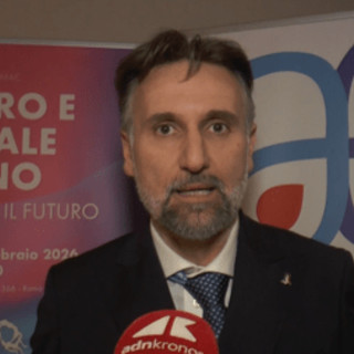 Sanità, Liris (Fdi): "Personale cuore pulsante del Ssn"