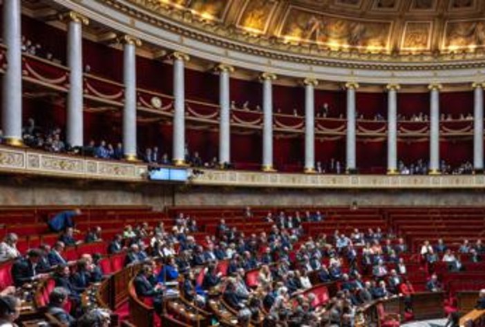 Francia, "diritto aiuto a morire" è legge. Macron: "Impegno mantenuto" Francia, "diritto aiuto a morire" è legge. Macron: "Impegno mantenuto"