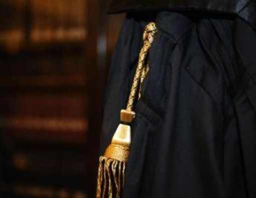 Intelligenza artificiale, il tempo risparmiato arriva in parcella: cosa cambia per i professionisti Intelligenza artificiale, il tempo risparmiato arriva in parcella: cosa cambia per i professionisti