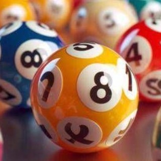 SuperEnalotto, numeri combinazione vincente oggi 4 ottobre SuperEnalotto, numeri combinazione vincente oggi 4 ottobre