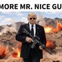 Trump, fucile in mano e messaggio all’Iran: "Il Bravo ragazzo non c'è più"