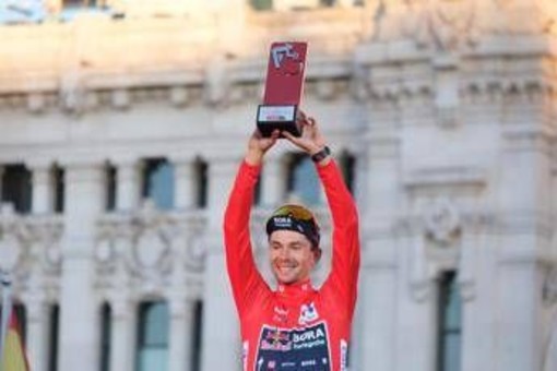 Ciclismo, oggi inizia la Vuelta: orario prima tappa, percorso e dove vederla Ciclismo, oggi inizia la Vuelta: orario prima tappa, percorso e dove vederla