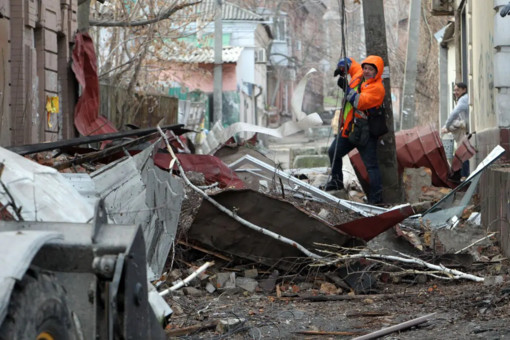 Ucraina, due morti per attacco drone russo a Dnipro Ucraina, due morti per attacco drone russo a Dnipro