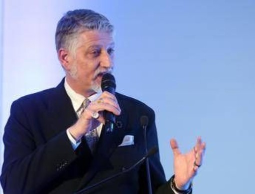 Vinitaly, Giuli: "La grande arte medicea protagonista oggi a Verona" Vinitaly, Giuli: "La grande arte medicea protagonista oggi a Verona"