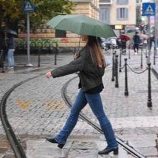 Maltempo senza tregua sull'Italia, attenzione agli effetti su umore e fisico