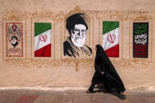 Sanzioni e blocco navale Usa, le misure dell'Iran: Teheran verso un'economia di sopravvivenza