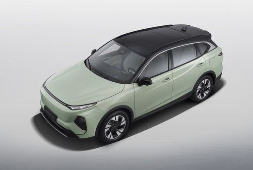 FAWCAR debutta in Italia con 5 SUV, piano di lungo periodo e rete in espansione FAWCAR debutta in Italia con 5 SUV, piano di lungo periodo e rete in espansione