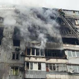 Ucraina-Russia, notte di attacchi e droni. Mosca chiude alla tregua e ai compromessi Ucraina-Russia, notte di attacchi e droni. Mosca chiude alla tregua e ai compromessi