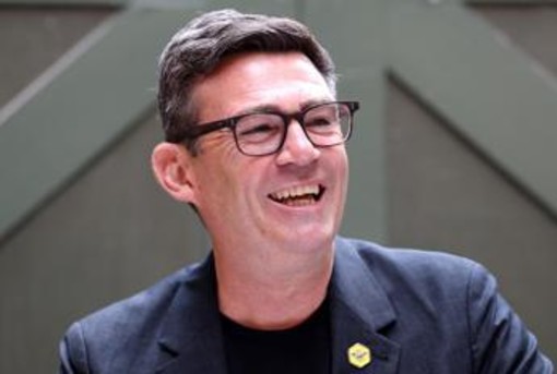 Gb, Andy Burnham pronto per Downing Street: da Trump a Putin e Xi, cosa ne pensano i grandi leader Gb, Andy Burnham pronto per Downing Street: da Trump a Putin e Xi, cosa ne pensano i grandi leader