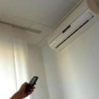 Caldo, il ventilatore non basta più. Largo ai condizionatori anche grazie al bonus