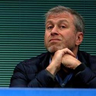 Ucraina, Abramovich darà soldi a Kiev: 2,5 miliardi dalla vendita del Chelsea Ucraina, Abramovich darà soldi a Kiev: 2,5 miliardi dalla vendita del Chelsea