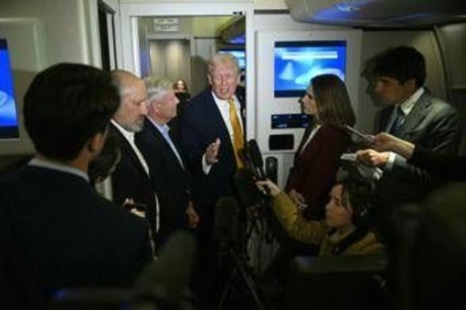 Groenlandia, Trump e il messaggio all'Ue: "Controllo Usa serve anche a Bruxelles" Groenlandia, Trump e il messaggio all'Ue: "Controllo Usa serve anche a Bruxelles"