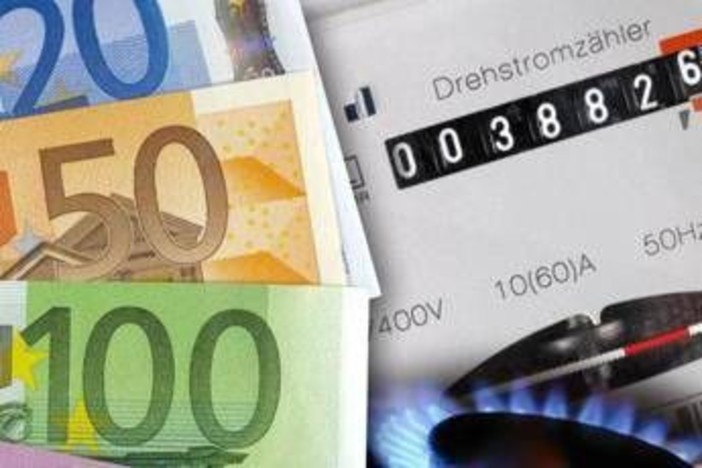 Caro bollette, via libera al bonus da 115 euro: a chi spetta, come averlo