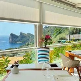 Sequestrato per "lottizzazione abusiva" il Quattro Passi, 3 stelle Michelin scelto da Bezos per il matrimonio