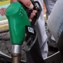 Carburanti, accelera calo prezzi benzina e diesel Carburanti, accelera calo prezzi benzina e diesel