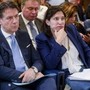 Conte: "M5S non firma programma con armi a Ucraina". Schlein: "Sostegno a Kiev" Conte: "M5S non firma programma con armi a Ucraina". Schlein: "Sostegno a Kiev"