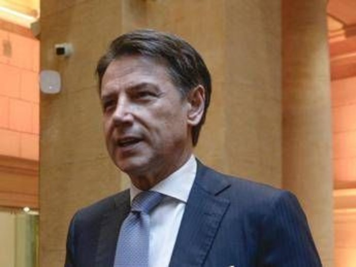 Conte: "Mi dimetto da Commissione Covid, spazzerò via il fango"
