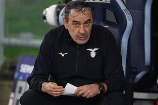 Sarri operato al cuore, la nota della Lazio: "Tornerà in panchina nei prossimi giorni"
