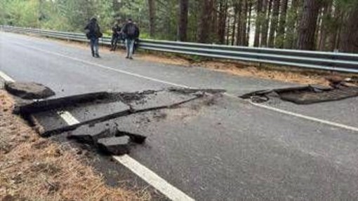 Catania, terremoto a Linguaglossa: evacuati ristoranti Catania, terremoto a Linguaglossa: evacuati ristoranti