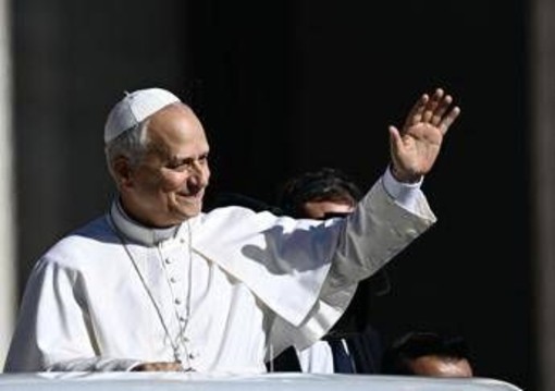Papa: "Mai delegare ad algoritmi decisioni che spettano solo all’uomo" Papa: "Mai delegare ad algoritmi decisioni che spettano solo all’uomo"