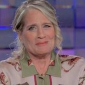 Heather Parisi a Verissimo chiude il 'caso Cuccarini': "L'ho scoperta io, tra noi mai problemi"