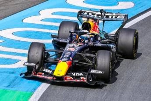 Formula 1, la griglia di partenza del Gp del Bahrain Formula 1, la griglia di partenza del Gp del Bahrain