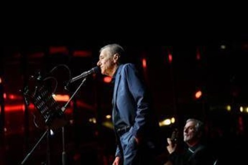 Ricerca, Vecchioni: "Un messaggio di speranza per chi convive con sclerosi multipla"