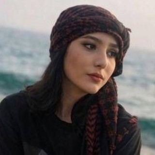 Iran, Najmeh Amini condannata a morte per blasfemia: sotto accusa per un post sui social Iran, Najmeh Amini condannata a morte per blasfemia: sotto accusa per un post sui social