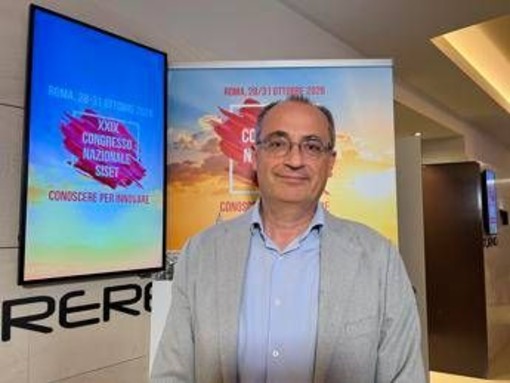 Farmaci, ematologo Tosetto: "Anticoagulanti in anziano, serve bilancio rischio-beneficio"