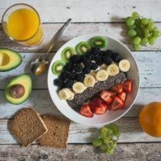 Ossa fragili dopo i 30 anni? Ecco i cibi che possono fare davvero la differenza Ossa fragili dopo i 30 anni? Ecco i cibi che possono fare davvero la differenza