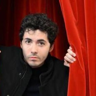 Sanremo 2026, Fulminacci chi è: gli esordi, la vita privata e il significato di 'Stupida sfortuna'