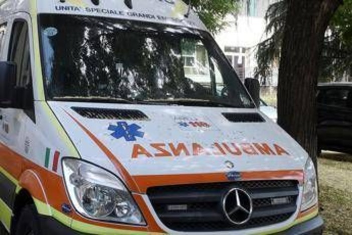 Taranto, lite tra neoeletto sindaco di Laterza e comandante municipale: entrambi in ospedale Taranto, lite tra neoeletto sindaco di Laterza e comandante municipale: entrambi in ospedale