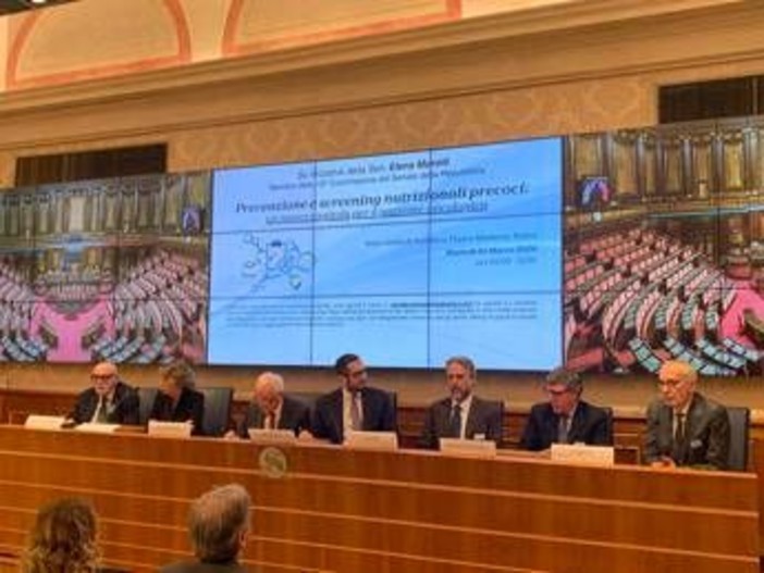 Tumori, malnutrizione diffusa: esperti chiedono screening nutrizionale nei Lea