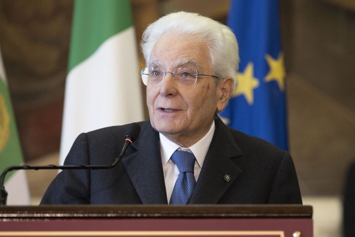 Mattarella “Cibo ed energia armi strategiche bersaglio di guerre scellerate” Mattarella “Cibo ed energia armi strategiche bersaglio di guerre scellerate”