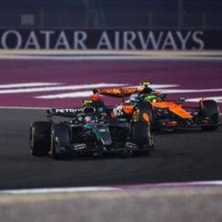 Lambiese e Marko accusano Antonelli, poi la Red Bull si scusa. I motivi dei 'sospetti' al Gp del Qatar