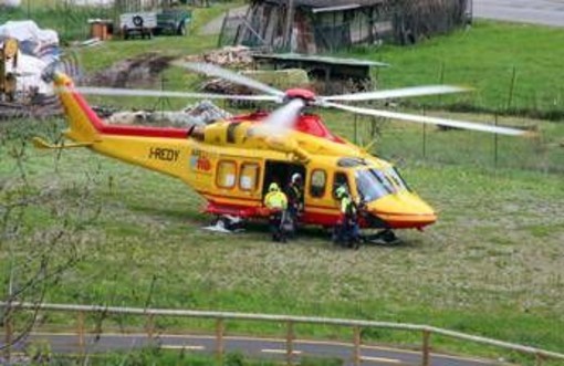 Bergamo, precipita aliante: muore pilota 50enne Bergamo, precipita aliante: muore pilota 50enne