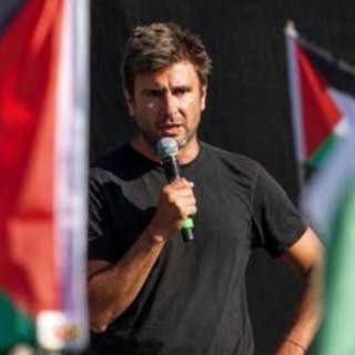 Alessandro Di Battista, l'ultimo aggiornamento dopo l'intervento a Cuba: "Affronta nel migliore dei modi questa fase" Alessandro Di Battista, l'ultimo aggiornamento dopo l'intervento a Cuba: "Affronta nel migliore dei modi questa fase"