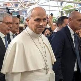 Papa Leone operato per un tumore maligno al polmone: l'intervento e la convalescenza, cosa sappiamo Papa Leone operato per un tumore maligno al polmone: l'intervento e la convalescenza, cosa sappiamo