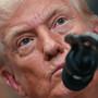 Trump, sondaggio boccia il presidente: Iran e economia, disapprovazione record