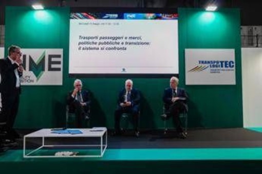 Trasporti, Gibelli (Asstra): "Idrogeno elemento centrale per il percorso di sostenibilità" Trasporti, Gibelli (Asstra): "Idrogeno elemento centrale per il percorso di sostenibilità"