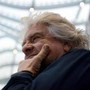 Beppe Grillo torna in campo? Dominio web 'Movimento zero stelle' già comprato da un professionista: "Ho fatto un investimento" Beppe Grillo torna in campo? Dominio web 'Movimento zero stelle' già comprato da un professionista: "Ho fatto un investimento"