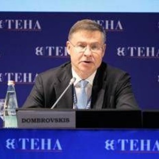 Energia, Ue verso ok a flessibilità dello 0,3% per Italia Energia, Ue verso ok a flessibilità dello 0,3% per Italia