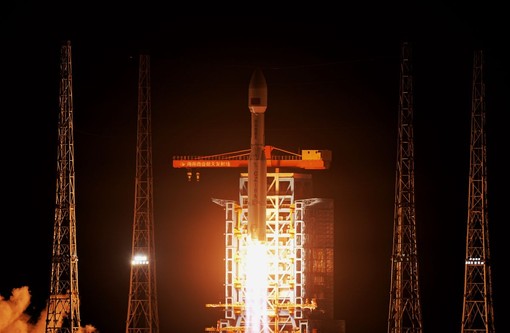 Cina, da Hainan lanciato un gruppo di satelliti Internet in orbita bassa