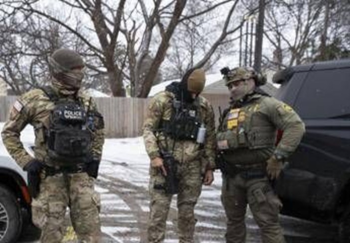 Minnesota, Ice arresta quattro minori: ci sono anche due bambini di 5 e 10 anni