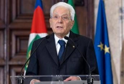 Lavoro, Mattarella: "Veicolo di democrazia e coesione sociale. No a pochi ricchi Epulone e tanti Lazzaro" Lavoro, Mattarella: "Veicolo di democrazia e coesione sociale. No a pochi ricchi Epulone e tanti Lazzaro"