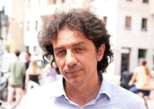 Eutanasia, gip Milano archivia Marco Cappato su due casi: "Non fu aiuto al suicidio" Eutanasia, gip Milano archivia Marco Cappato su due casi: "Non fu aiuto al suicidio"