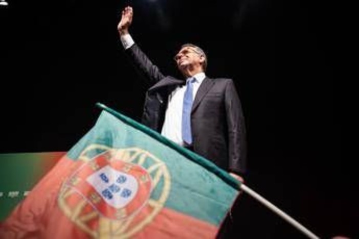 Elezioni Portogallo, il socialista Seguro verso vittoria netta alle presidenziali attestato tra il 67 e il 73% Elezioni Portogallo, il socialista Seguro verso vittoria netta alle presidenziali attestato tra il 67 e il 73%